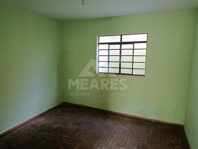 Casa para Locação em Passos - 5