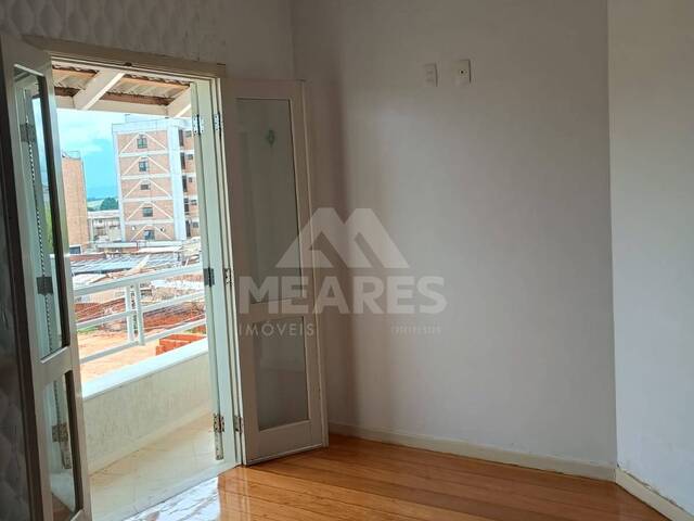 Casa para Locação em Passos - 5