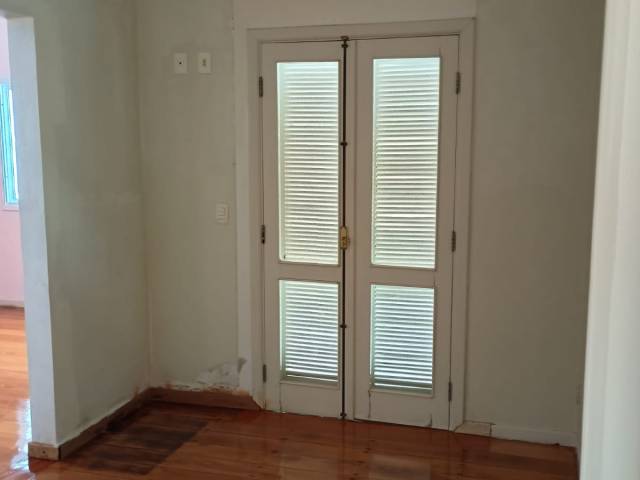 #1946 - Casa para Locação em Passos - MG