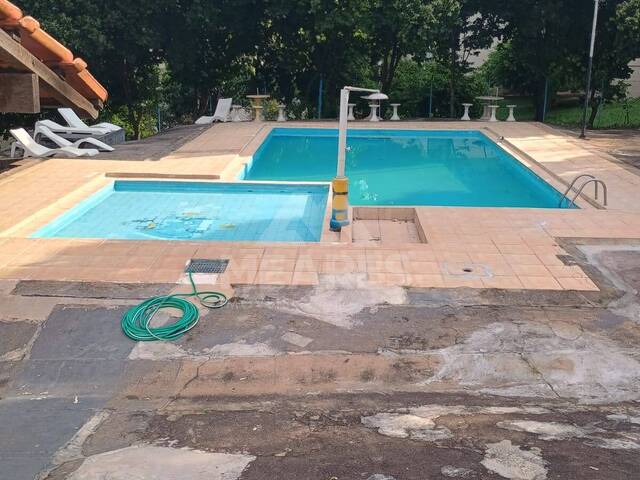 #1933 - Apartamento para Venda em Passos - MG