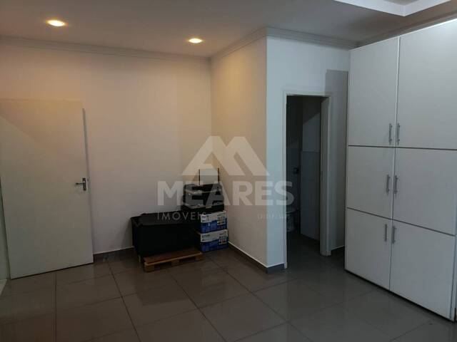 #1978 - Sala para Locação em Passos - MG - 2