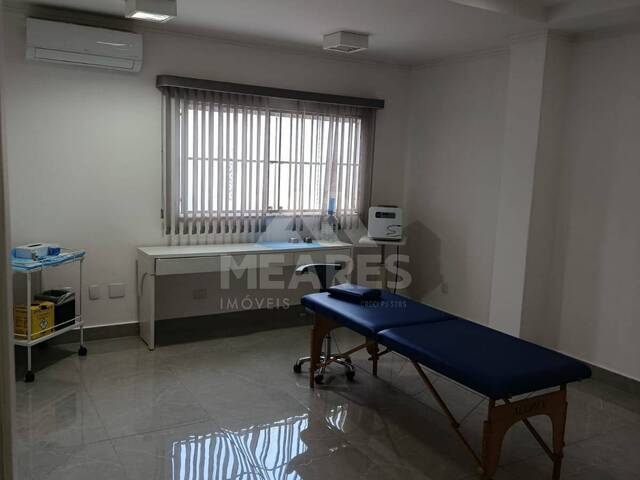 #1979 - Sala para Locação em Passos - MG - 1