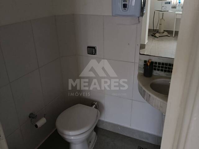 #1979 - Sala para Locação em Passos - MG - 3