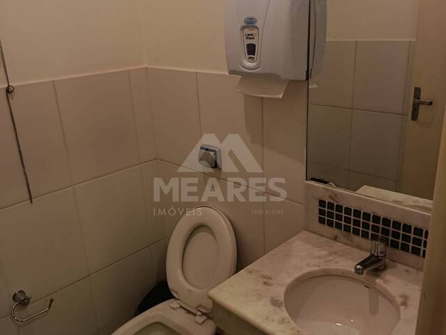 #1980 - Sala para Locação em Passos - MG - 3