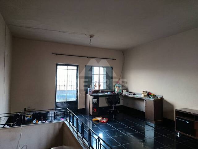 Loja/Cômodo para Venda em Passos - 4