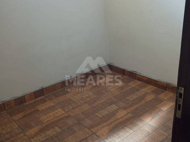 Casa para Venda em Passos - 5