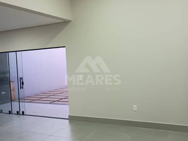 #1993 - Casa para Venda em Passos - MG - 2