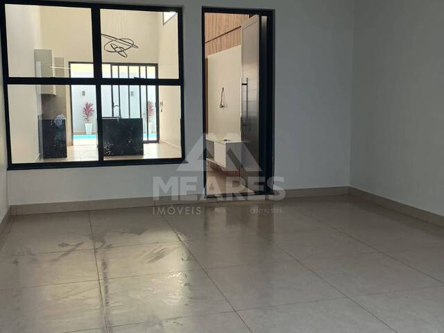 #1994 - Casa para Venda em Passos - MG - 3