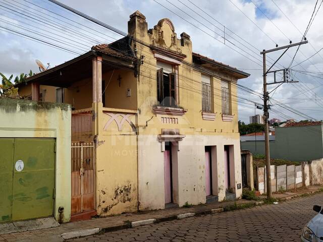 Venda em Centro - Passos