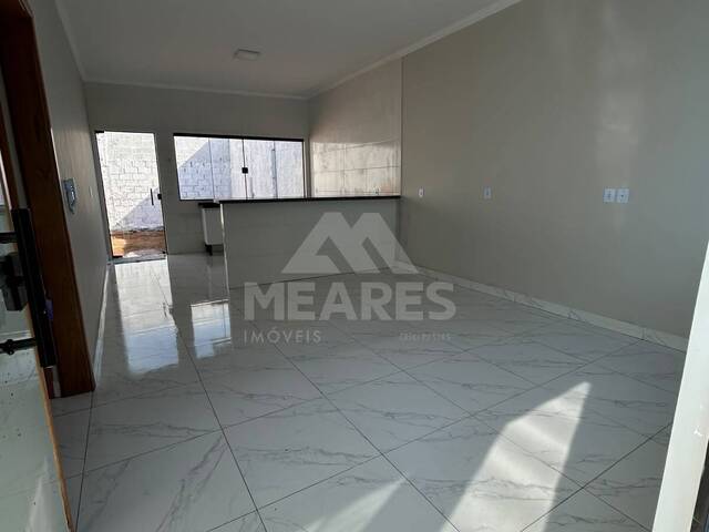 #2021 - Casa para Venda em Passos - MG - 1