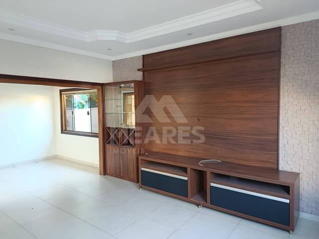 Casa para Locação em Passos - 2