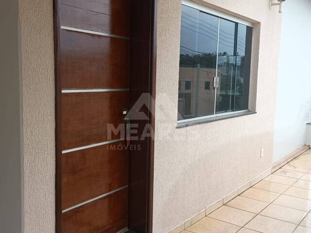 Casa para Locação em Passos - 4
