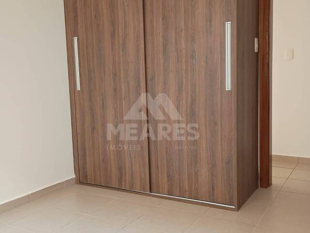 #2056 - Casa para Venda em Passos - MG - 3