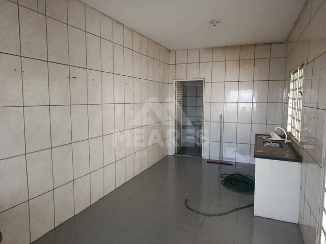 Casa para Locação em Passos - 4