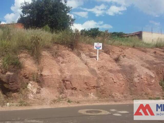 #47 - Terreno para Venda em São João Batista do Glória - MG - 1